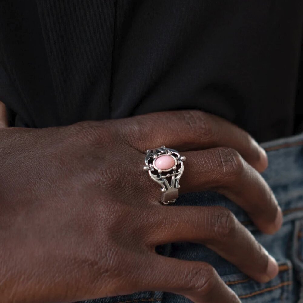 Paparazzi Jewelry Accessories - Posh Pop - Pink Ring - Vintage